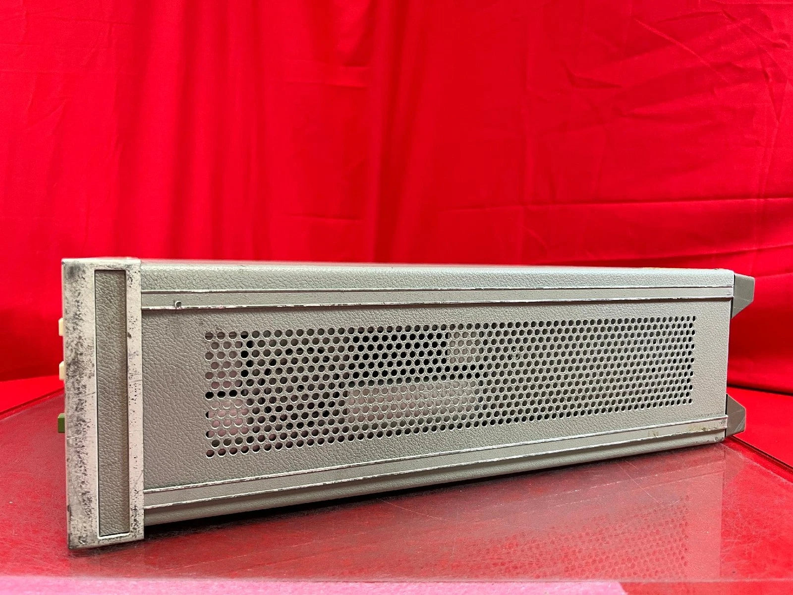 Agilent/Keysight 8508A Opt. 801 Vector Impedance Analyzer SN 3905U04927