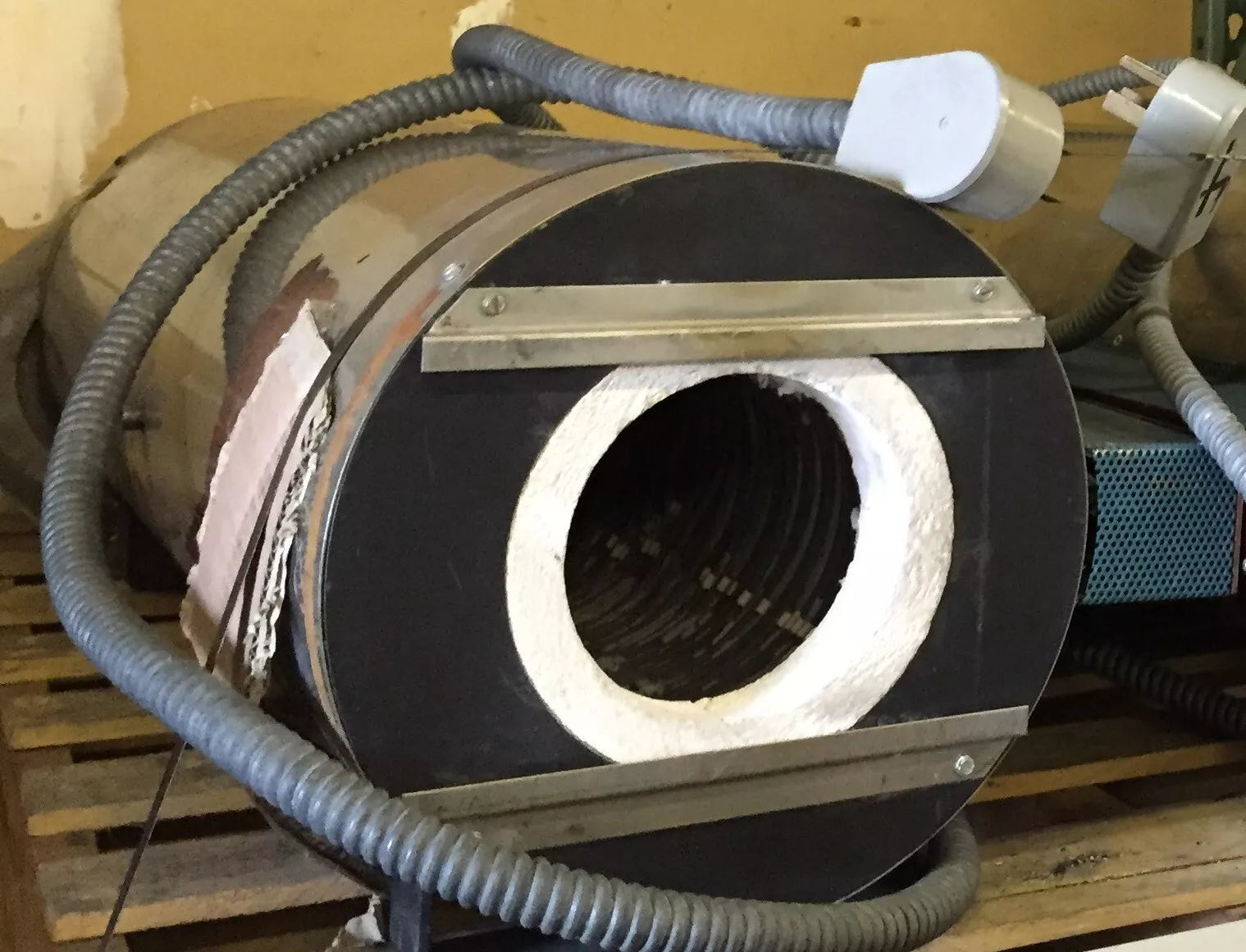Mellen TT13-6 x 36M Annealing Tube Furnace with Mellen 2-Zone Temp Controller