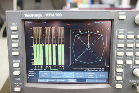 Tektronix WFM700M /01 Multiformat Wave form Monitor