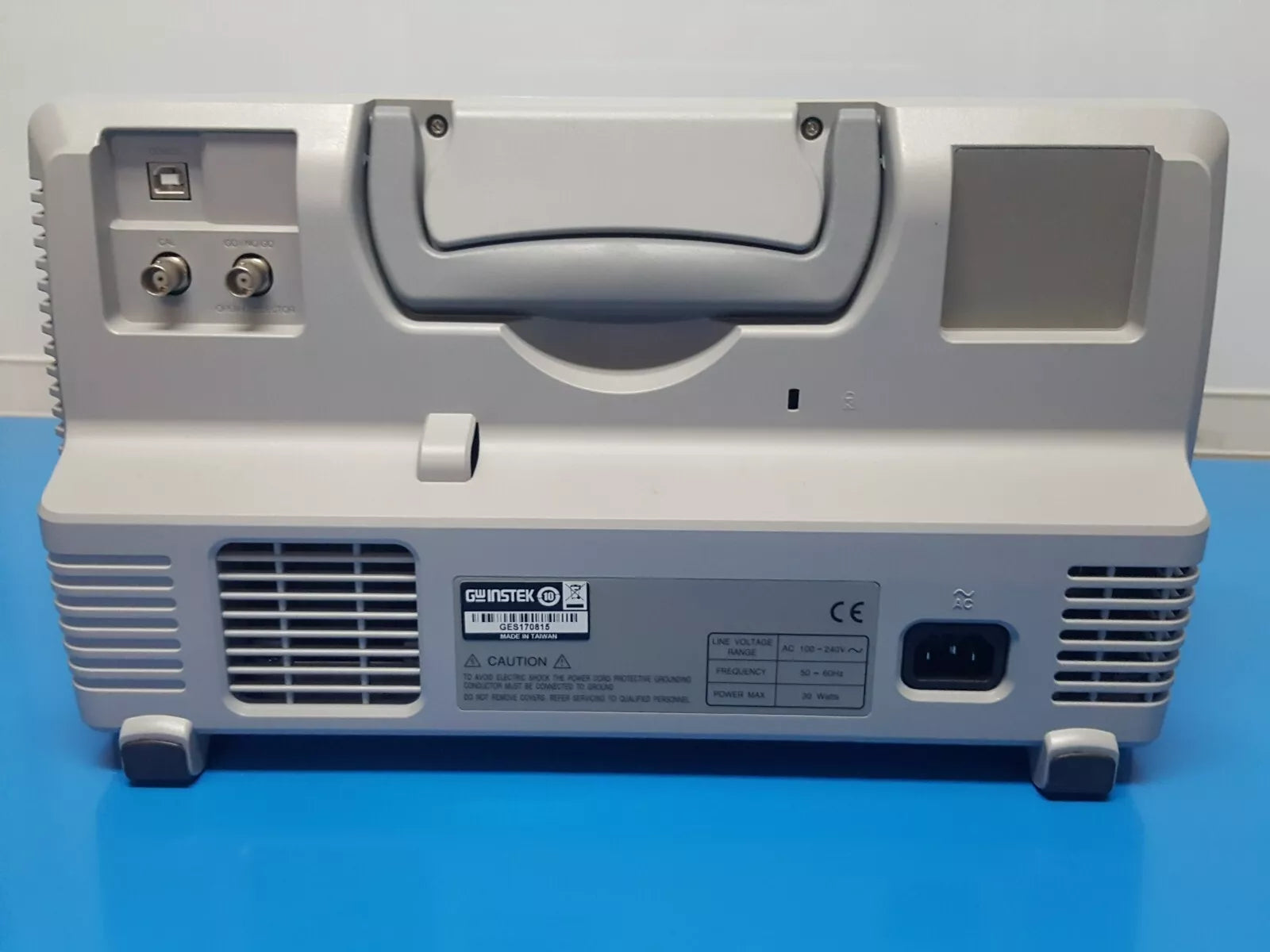 GWInstek GDS-1102B Digital Storage Oscilloscope 100MHz 2CH