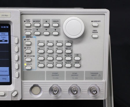 Tektronix DG2020 200MHZ DATA GENERATOR