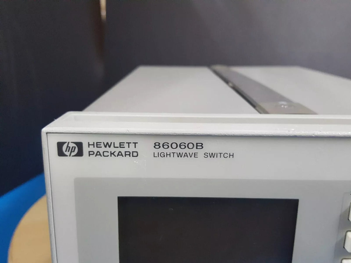 HP 86060B Lightwave Switch with Opt. 001 017 051 109 206 (9194)