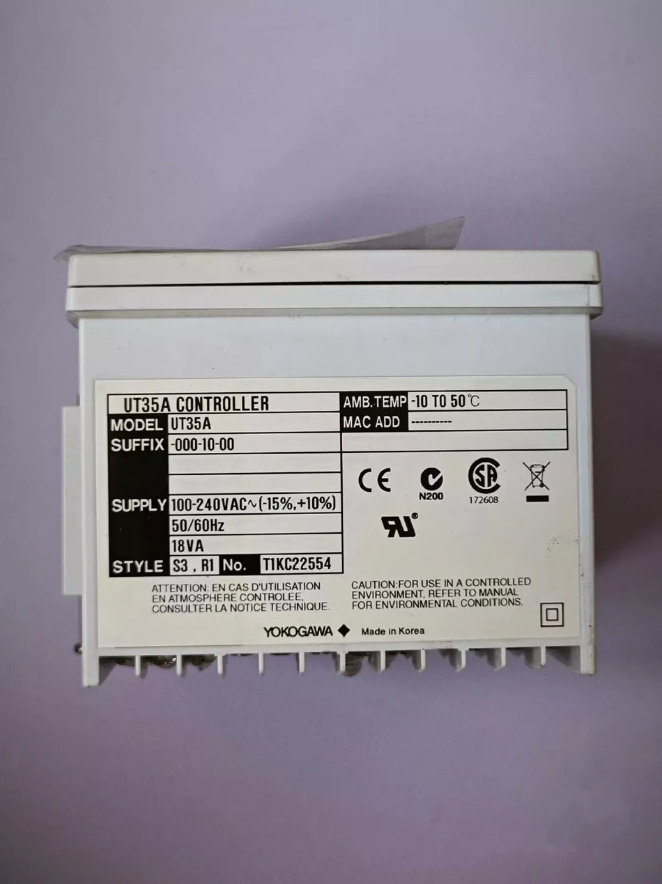 1PCS USED UT35A-000-10-00 temperature controller by Fedex or DHL #N7829 YF