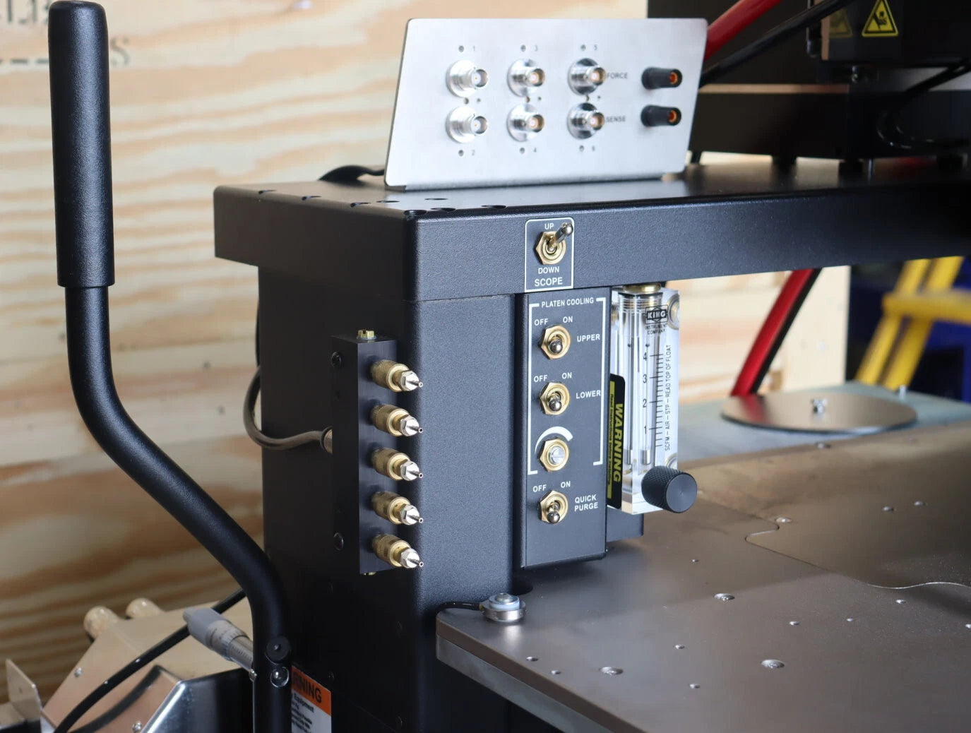 Lakeview Test and Measurement: Professional Digital Multimeter