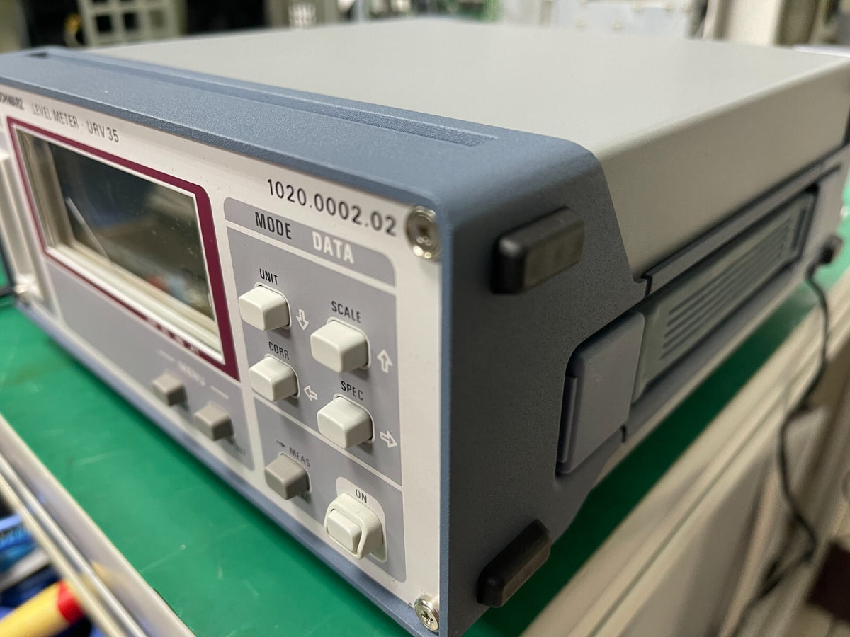 Rohde & Schwarz URV35 Level meter , 220~240 ACV - XG eqpt
