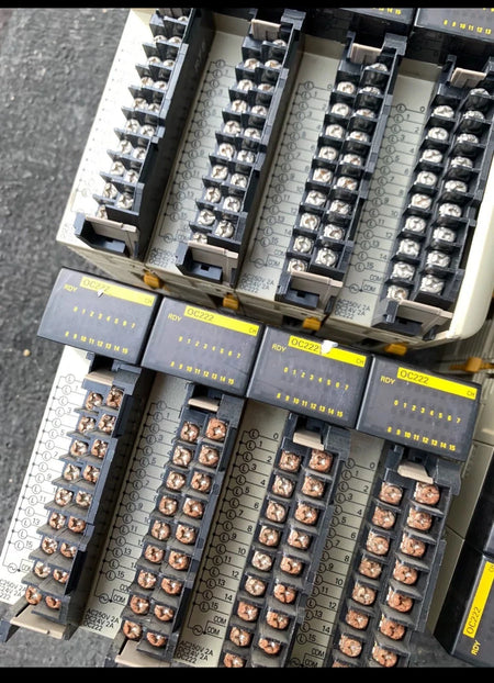 CQM1-OC222 Programmable Controller Output Module