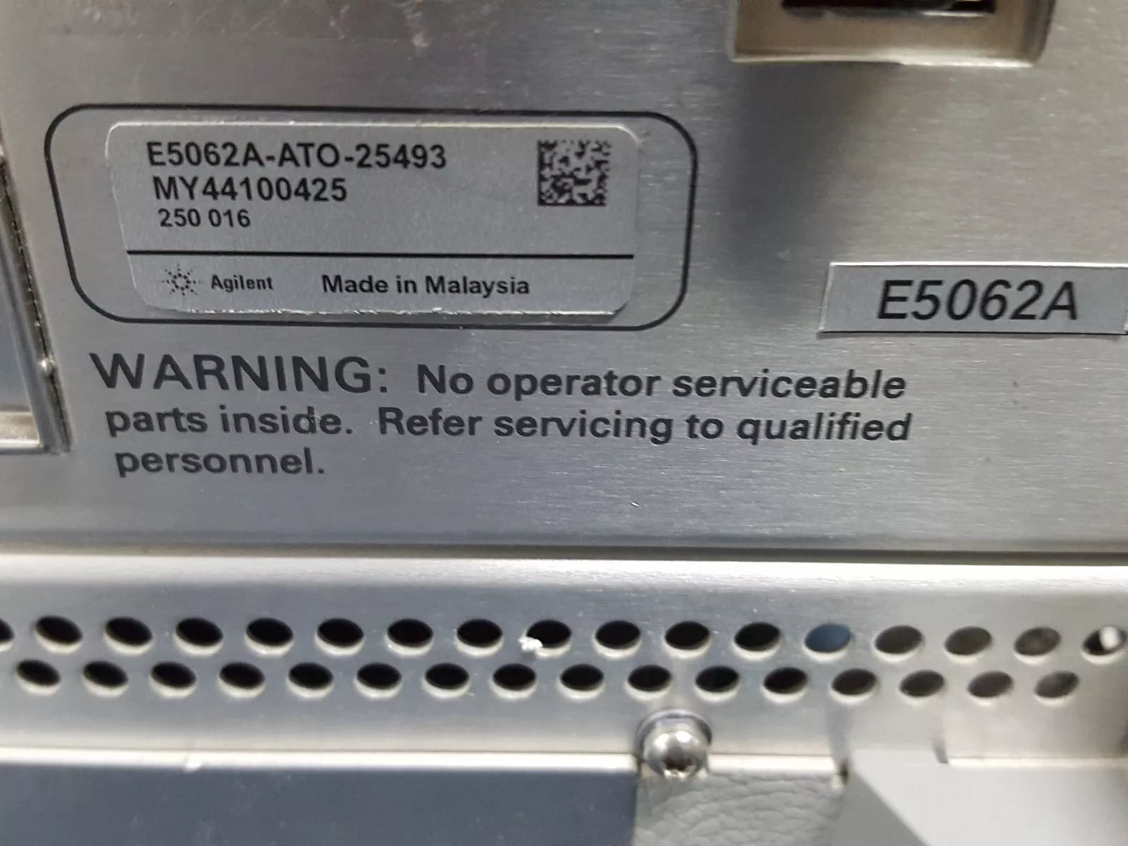 Agilent E5062A ENA Network Analyzer 300kHz-3GHz W/opt. 250 016 (0425)