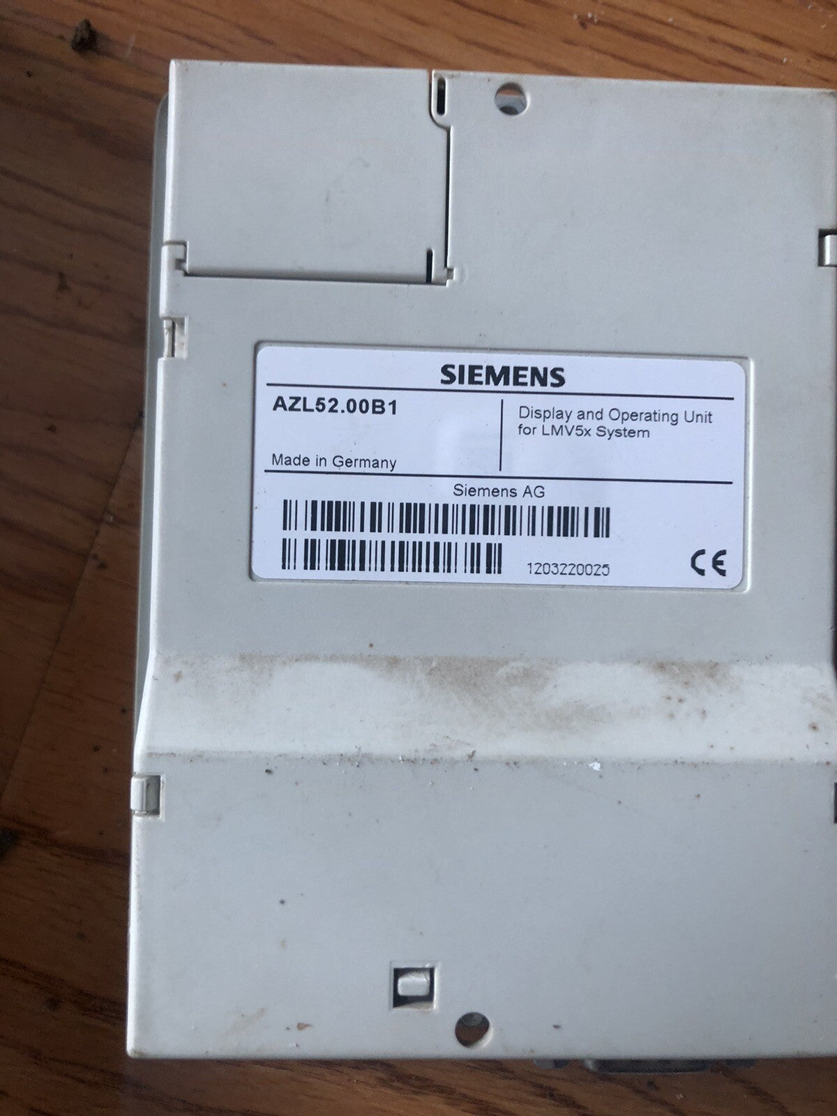 Azl52.00B1