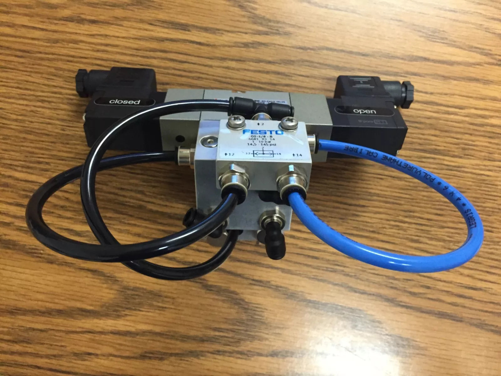VAT 301825 Kit Solenoid: 5/2 Way Impulse