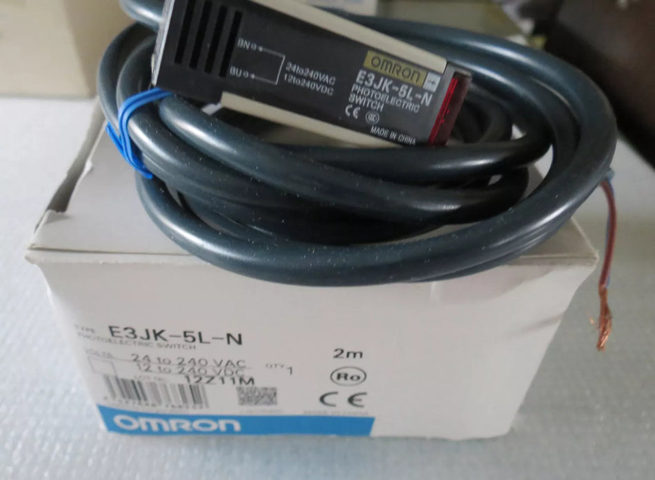 Omron E3JK-5L-N Photoelectric Sensor E3JK5LN In Box