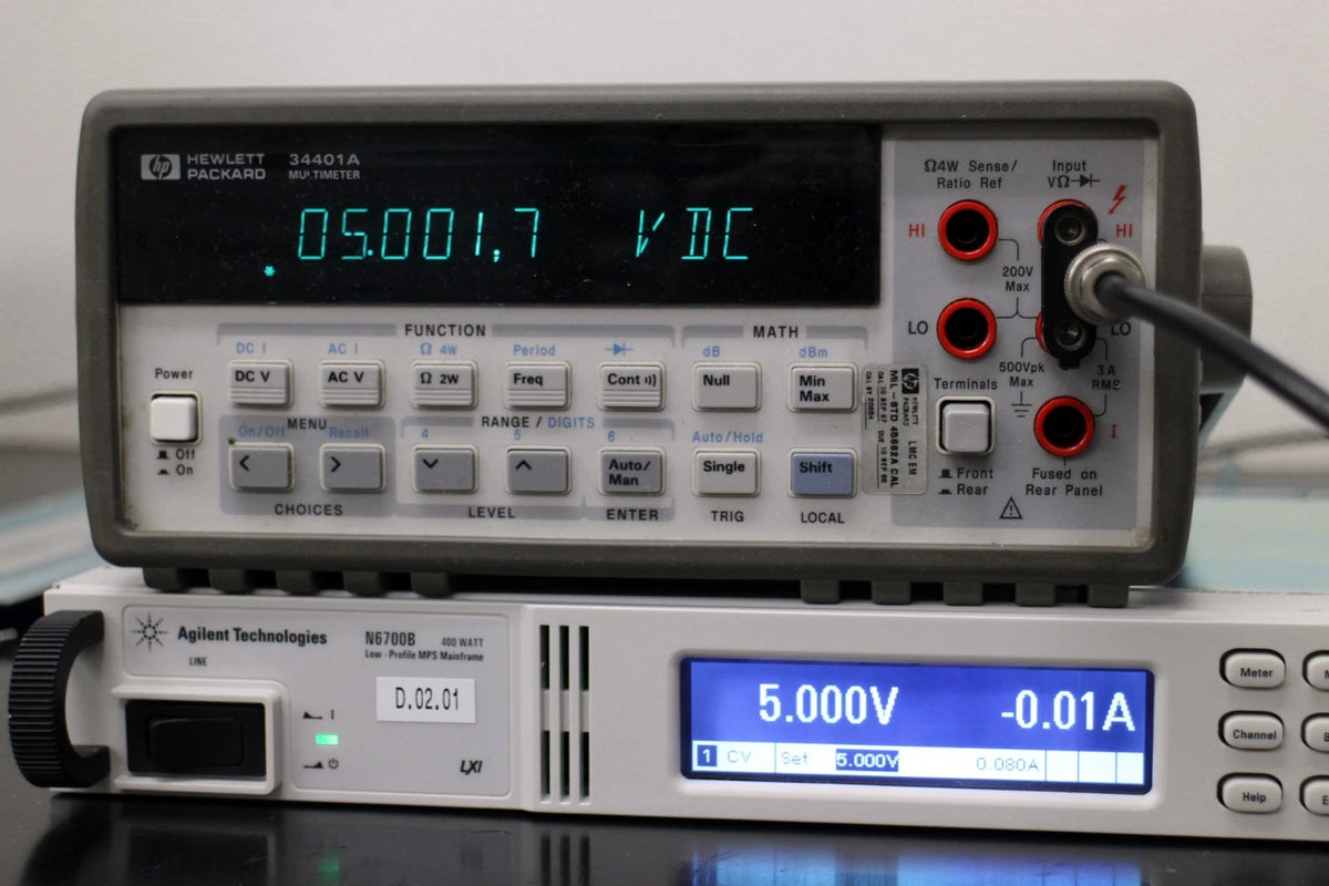 Agilent N6700B Modular Power System main fｒame