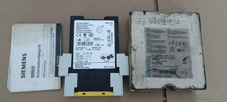 Siemens Safety Relay Module 3TK2821-1CB30