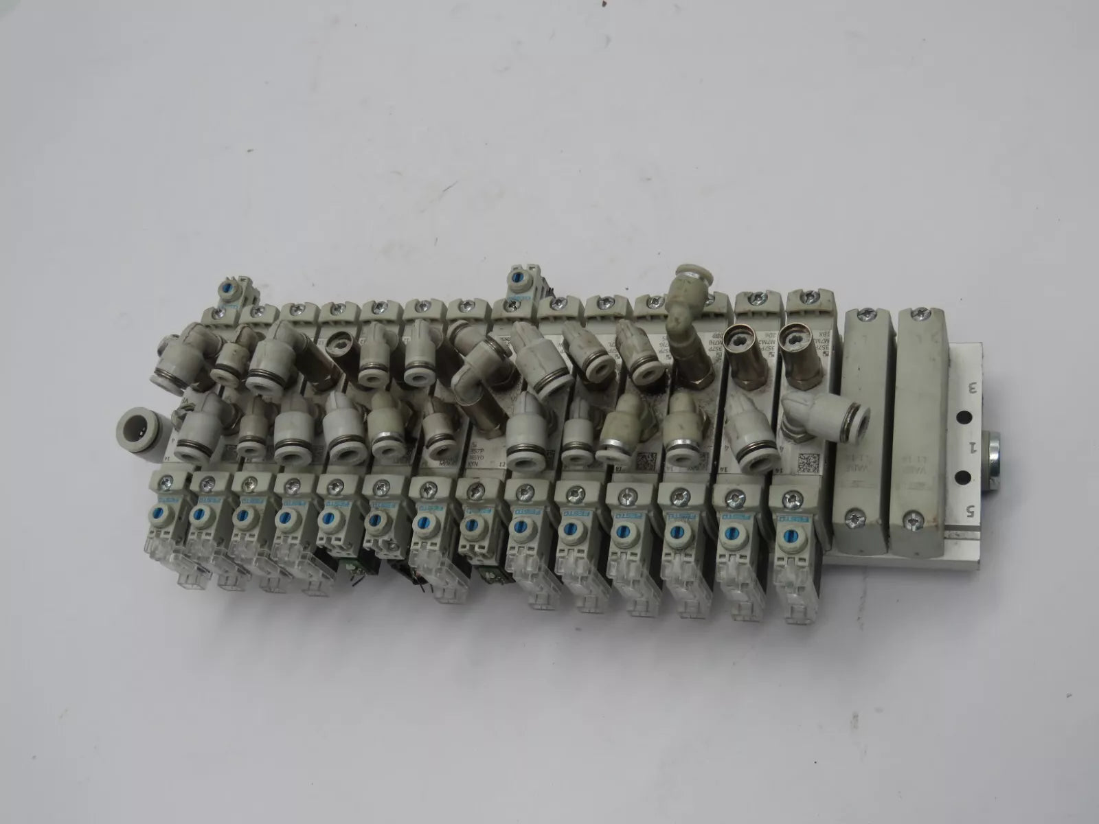Festo VABB L1-14 Compact On/Off Valve: Industrial Automation Component