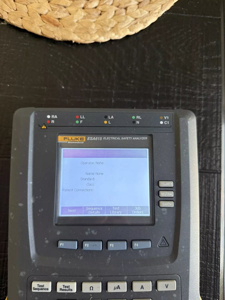 FLUKE ESA615 EU 230V Electrical Safety Analyzer (Tested)