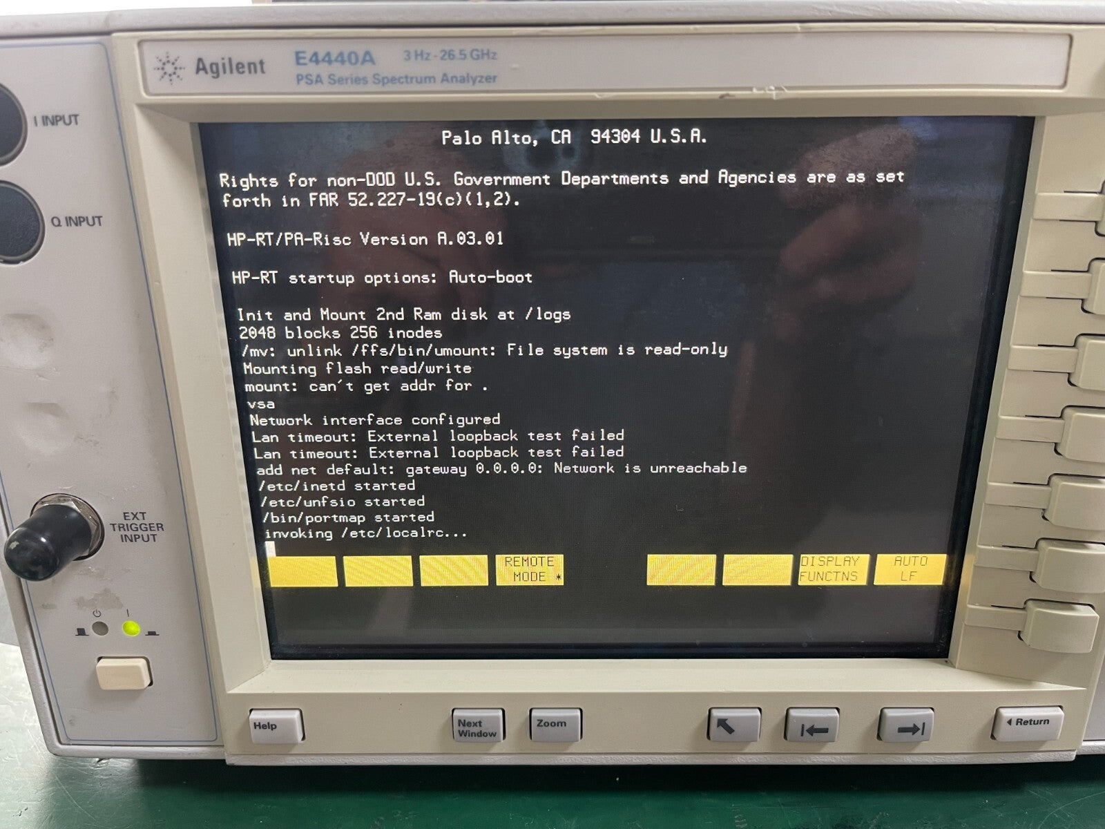 Agilent E4440A 3Hz-26.5GHz PSA Spectrum Analyzer  _ 3981