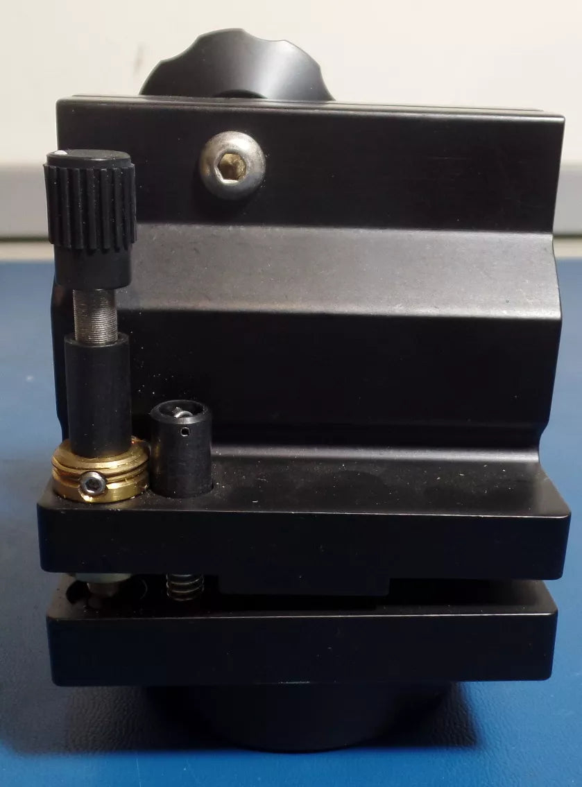 Newport 625 Series Rod-Mount Kinematic Mirror Mount