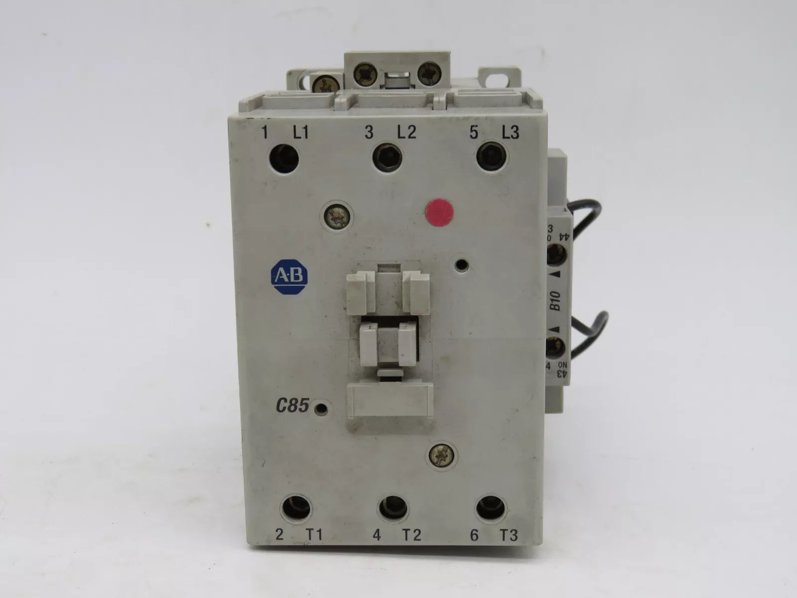 Allen Bradley 100C8500 Contactor 3 Pole Series A