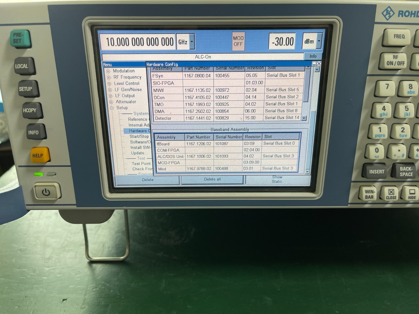 Rohde & Schwarz SMF100A microwave signal generator 100KHz-22GHz _1181 - XG eqpt