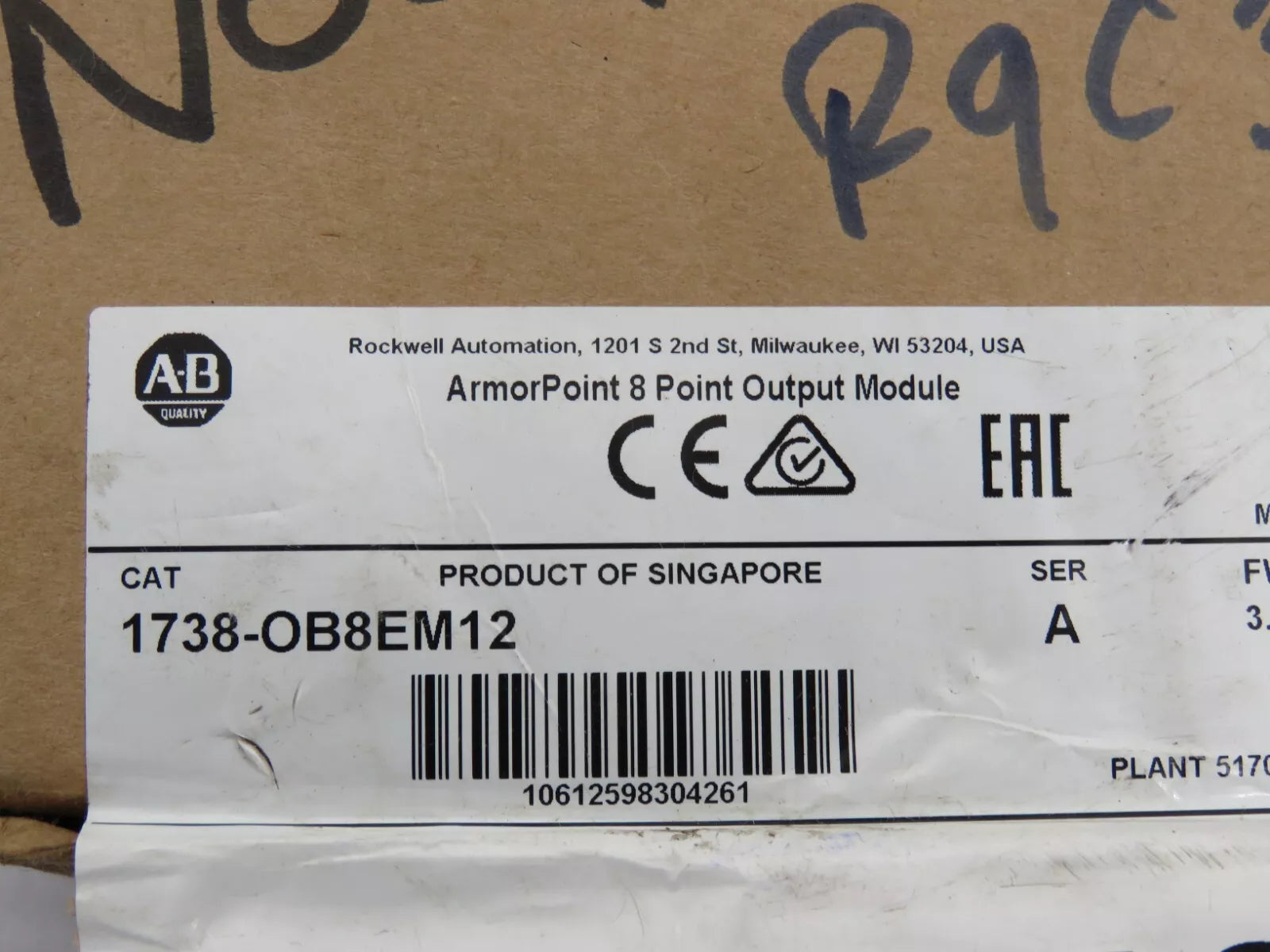 Allen Bradley 1738-0B8EM12 Digital Output Module ArmorPoint I/O 3 Amp 24V DC 2W