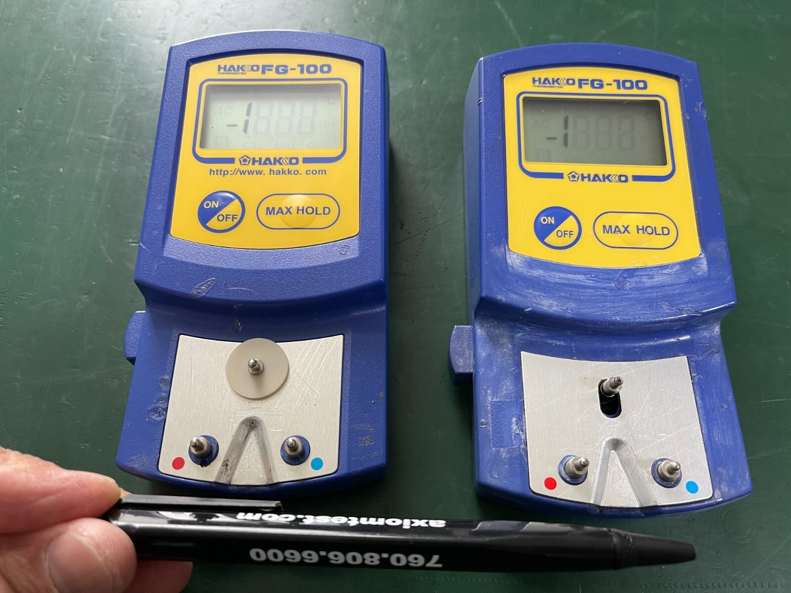 HAKKO FG-100 Thermometer. W/o test sensor lead - XG eqpt