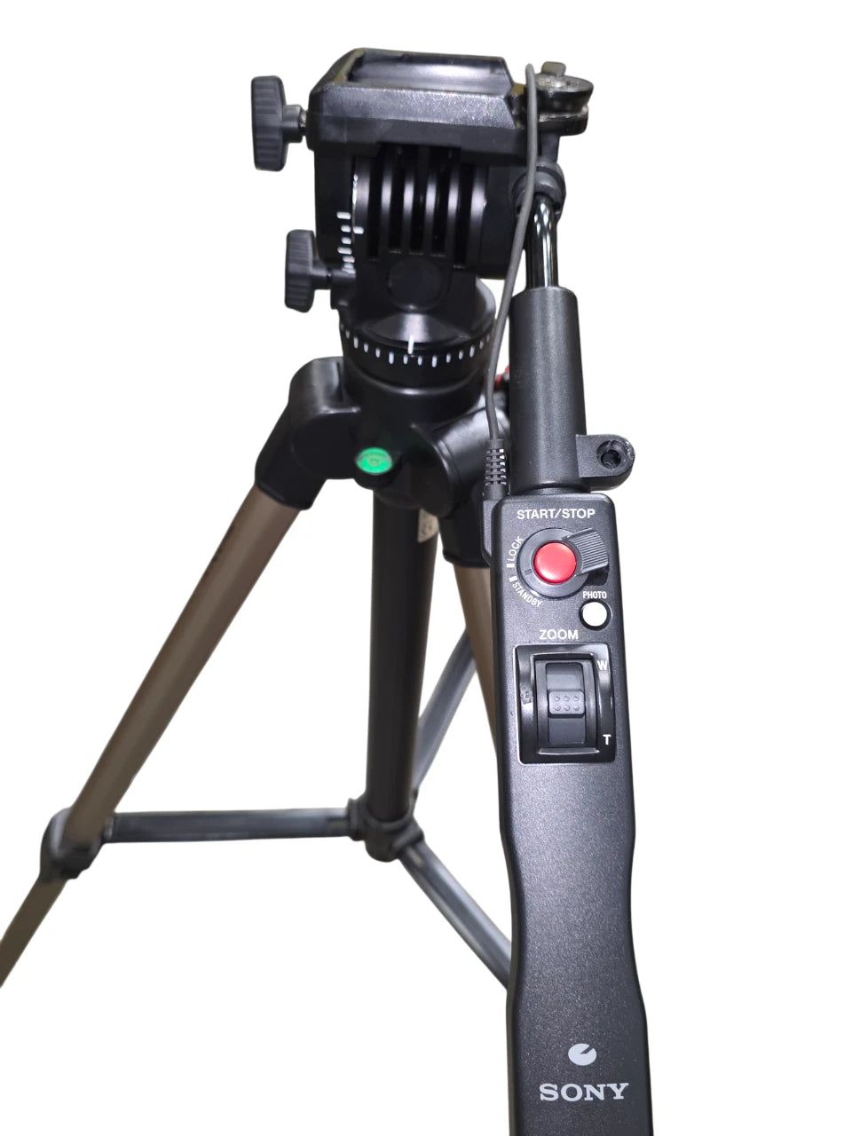 Sony VCT-870RM Tripod with Remote Controller on Handle - Free Shipping.