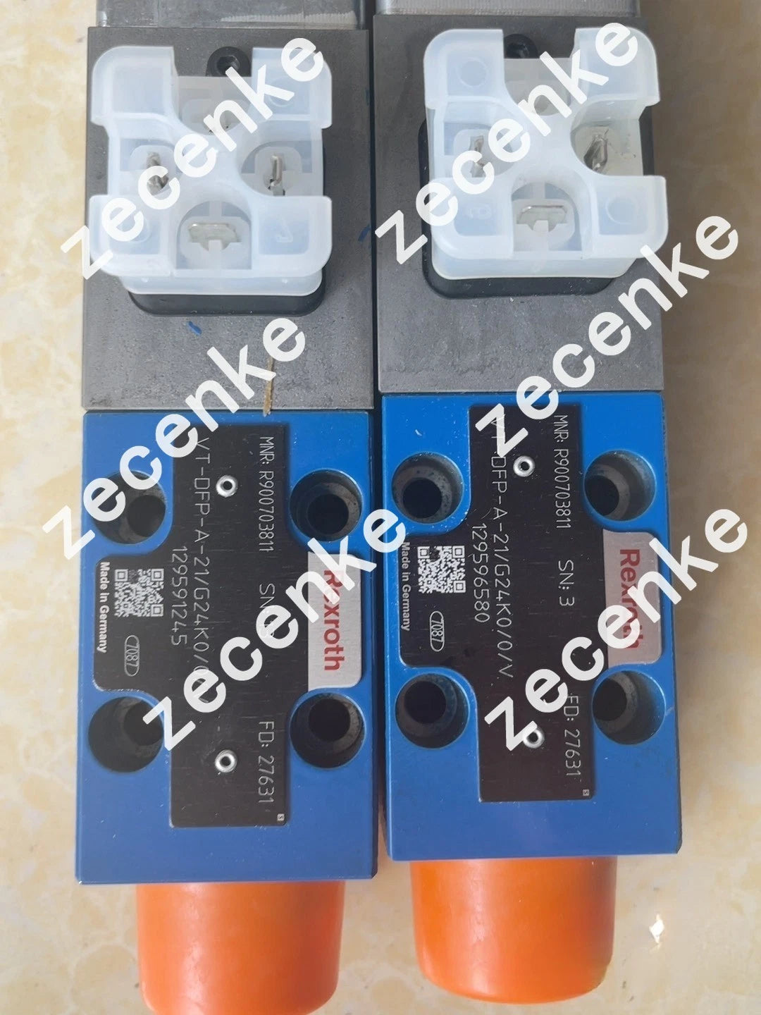 Rexroth R900703811 VT-DFP-A-2X/G24K0/0/V Proportional Valve