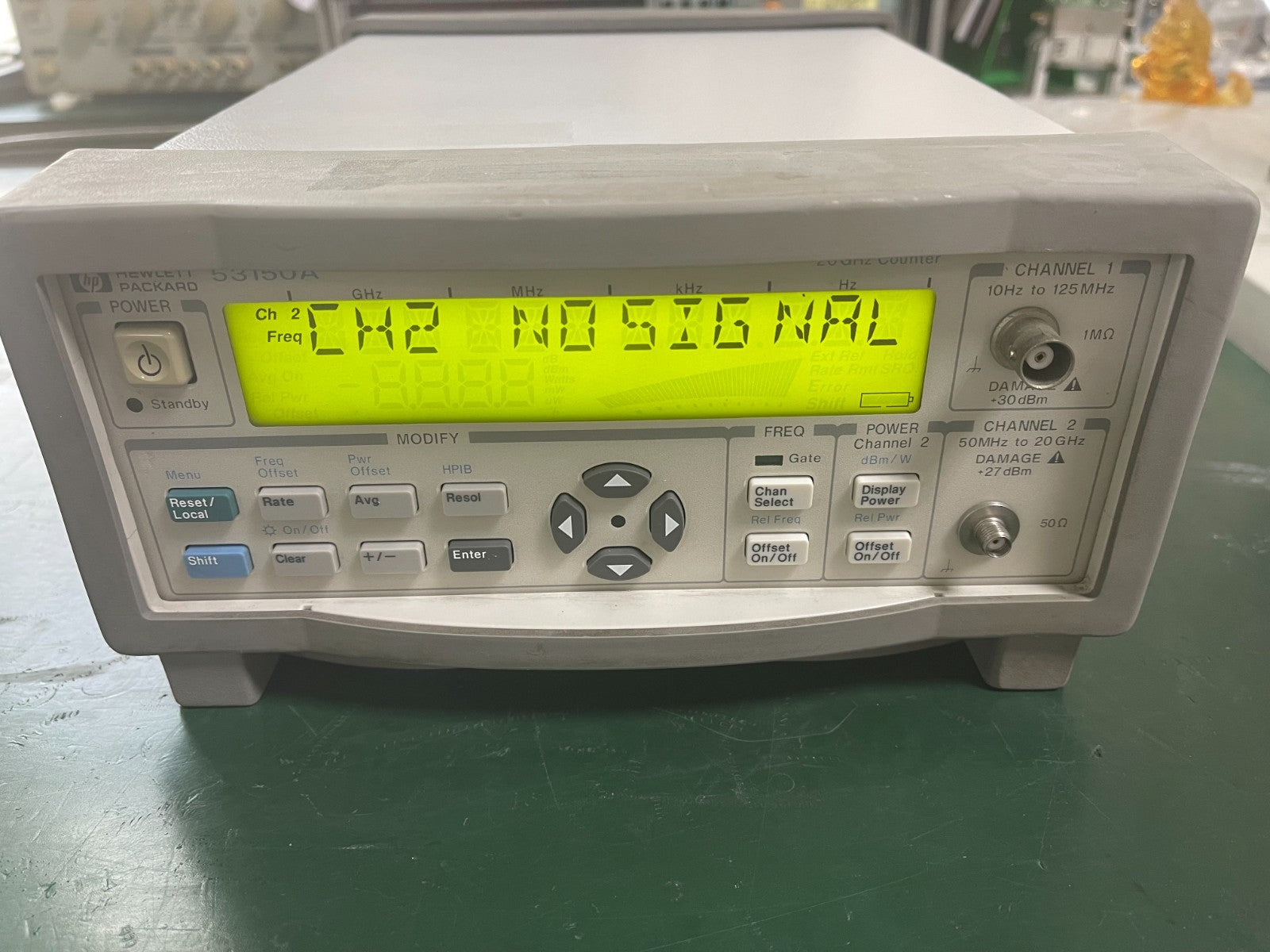 HP Agilent 53150A 10Hz-20GHz CW Microwave Frequency Counter _0824