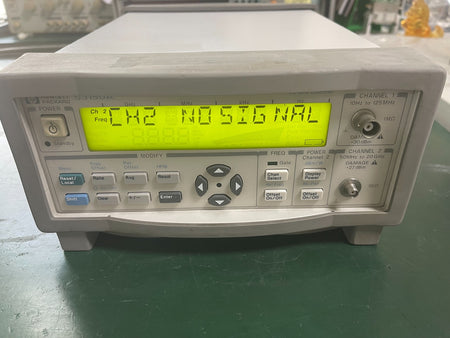 HP Agilent 53150A 10Hz-20GHz CW Microwave Frequency Counter _0824