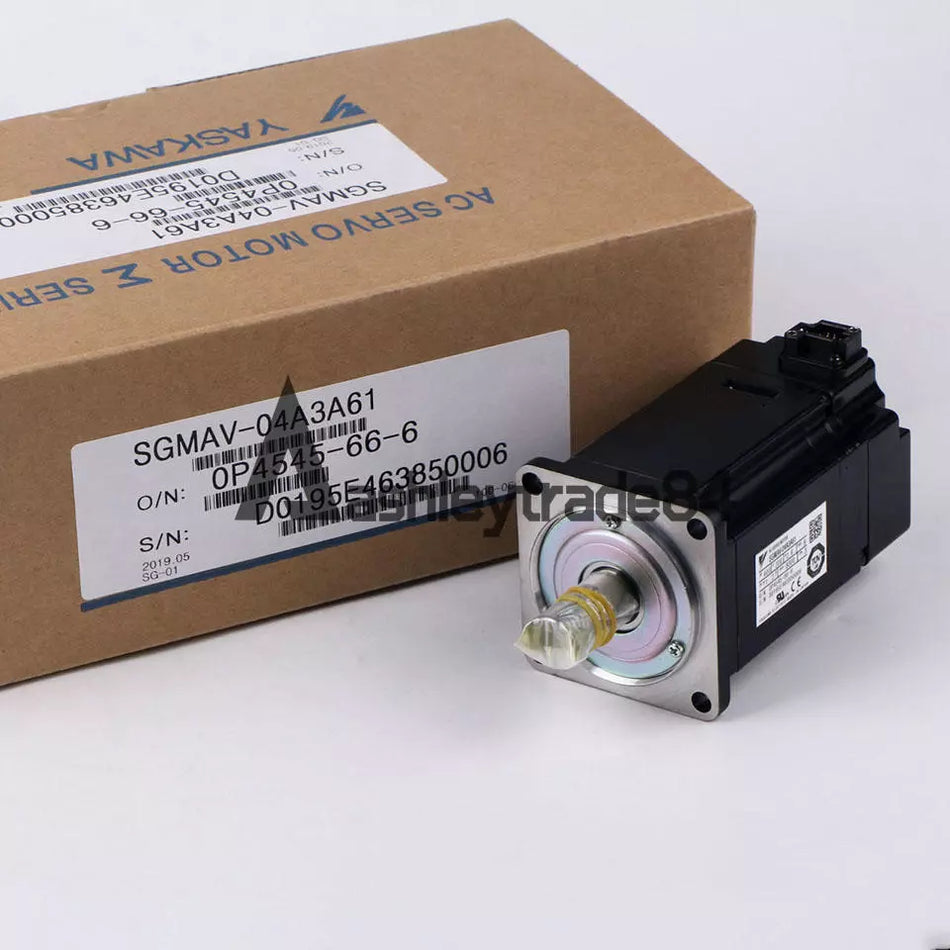 1PCS NEW Yaskawa servo mot SGMAV-04A3A61