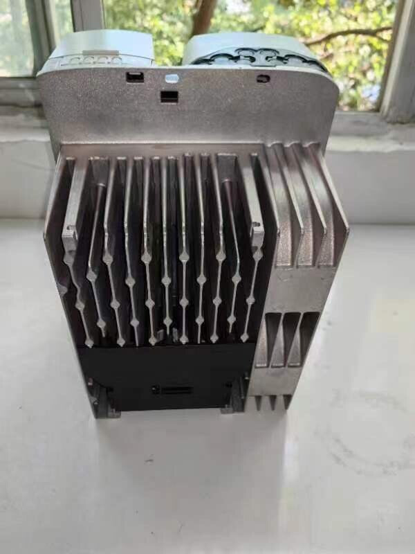 New Emerson SP3403 Control Techniques Unidrive SP Inverter Drive FedEx