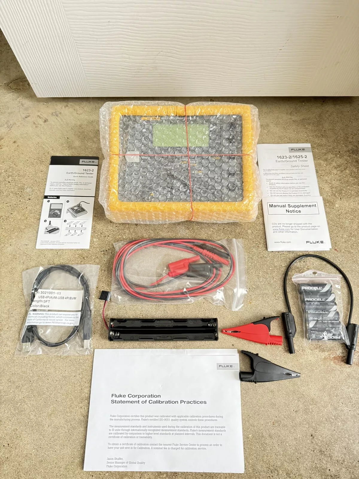 FLUKE 1623-2 Basic Earth Ground Tester GEO / New Sealed