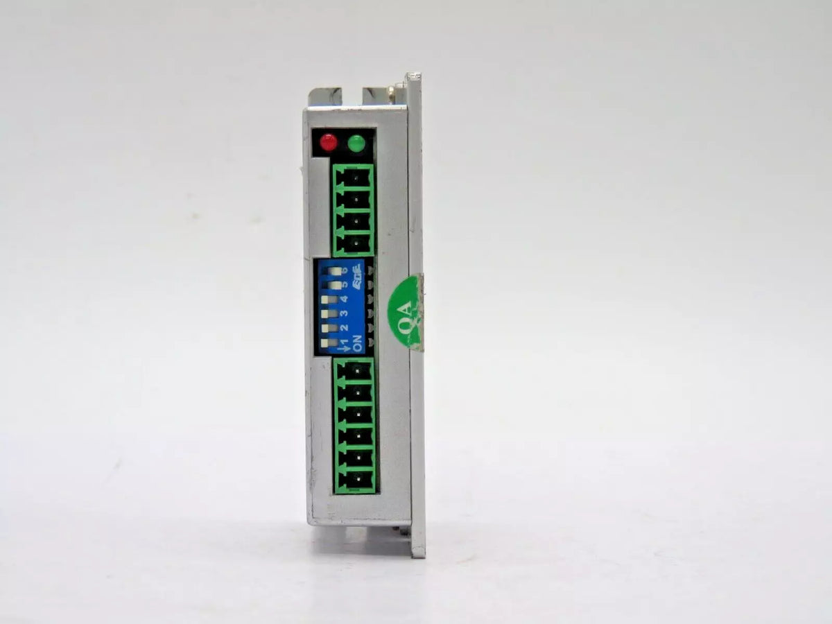 YAKO YKD2204M-B20 Micro Stepper Drive 18-36V DC for Precision Motion Control