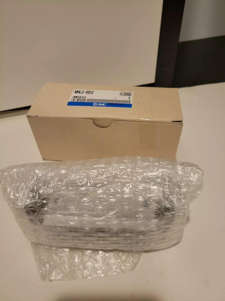 1PC SMC MHL2-10D2 MHL210D2 Cylinder - New In Box - Expedited Shipping