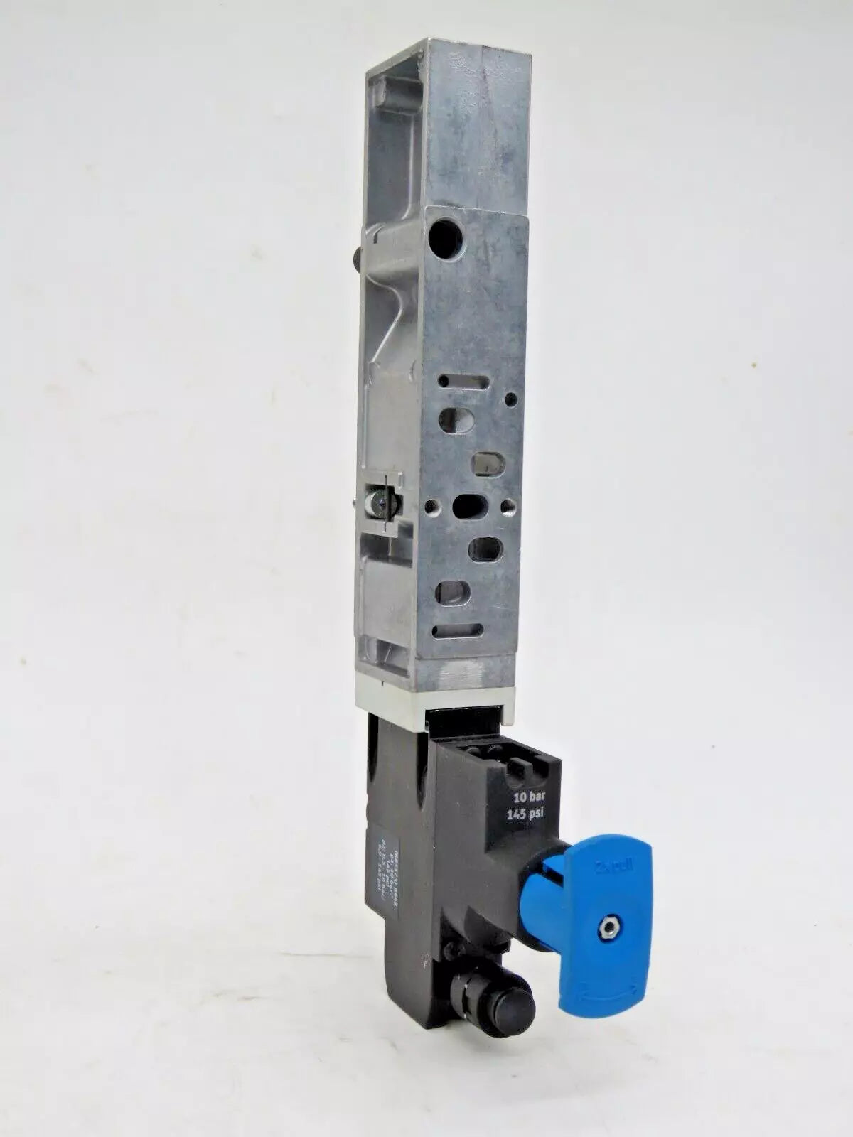 New Festo VABF-S4-1-R1C2-C-10 ZA Solenoid Valve Regulator Plate 26 MM