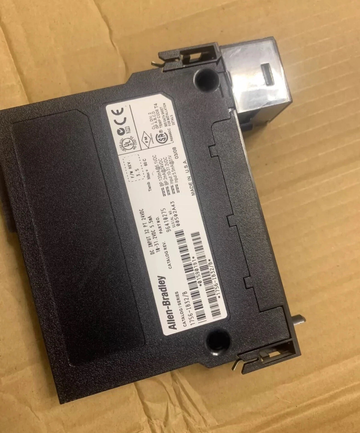 1756-IB32 Input Module: Features 32 Digital Input Points