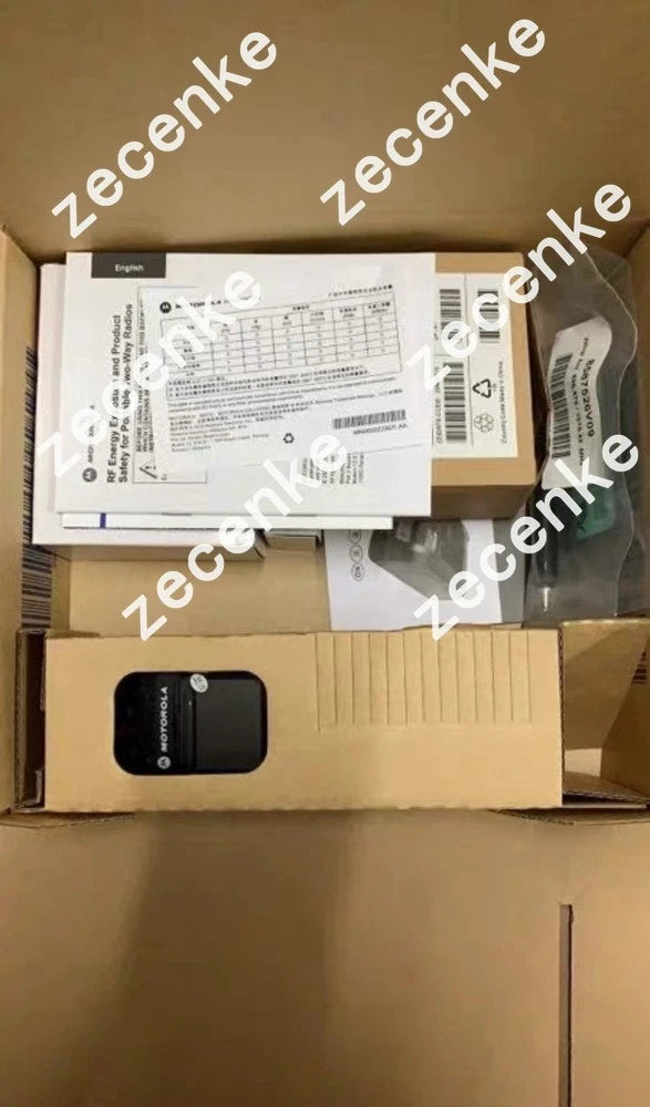Motorola MTP3100: Two-Way Radio with LCD Display