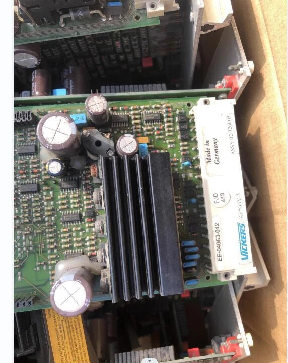 Vickers EE-04053-042 / EEA-PAM-535-A-32 Hydraulic Proportional Valve