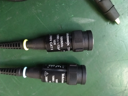 Tektronix TPP0100 100MHz Passive Voltage Probe , 10X , 1M Ohms / 13pF