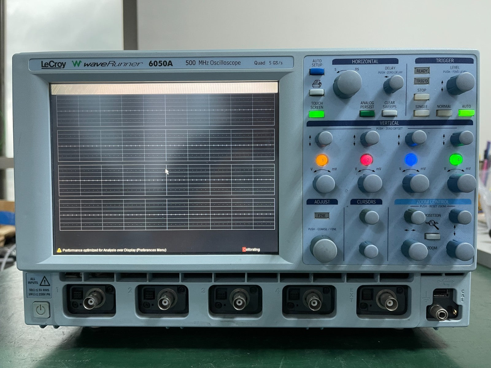 Lecroy WaveRunner 6050A 500MHz, 4-Ch, 5GS/s, 2/4 Mpts Digital Oscilloscope _4839
