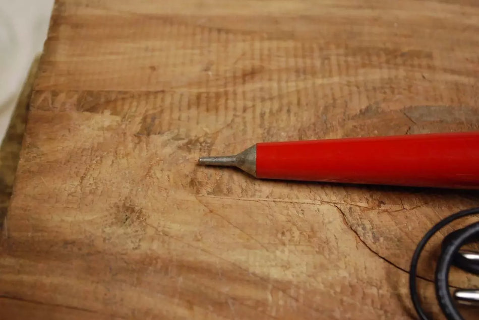 Compact AnaInstr Pocket Translator Device with Voice Recognition