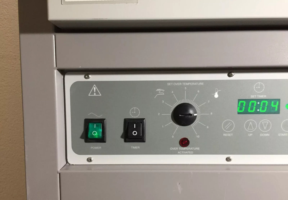 VWR-Sheldon Model 1330FM P/N 9071047 Forced Air Flow Table Top Oven