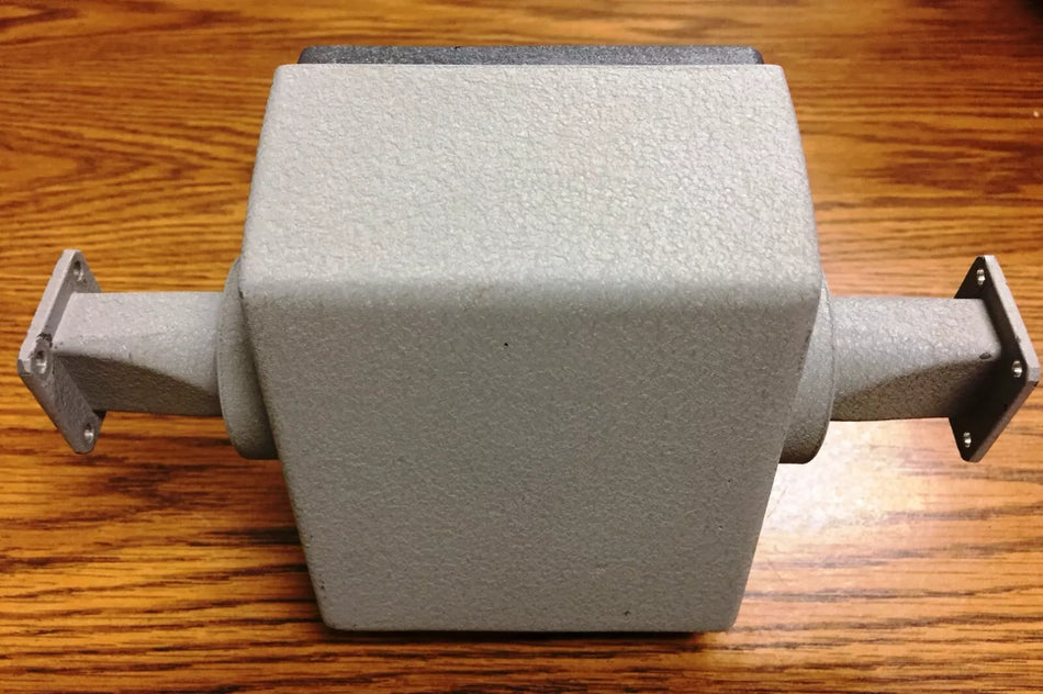 Electronic Type U101-SV Broadband Attenuator