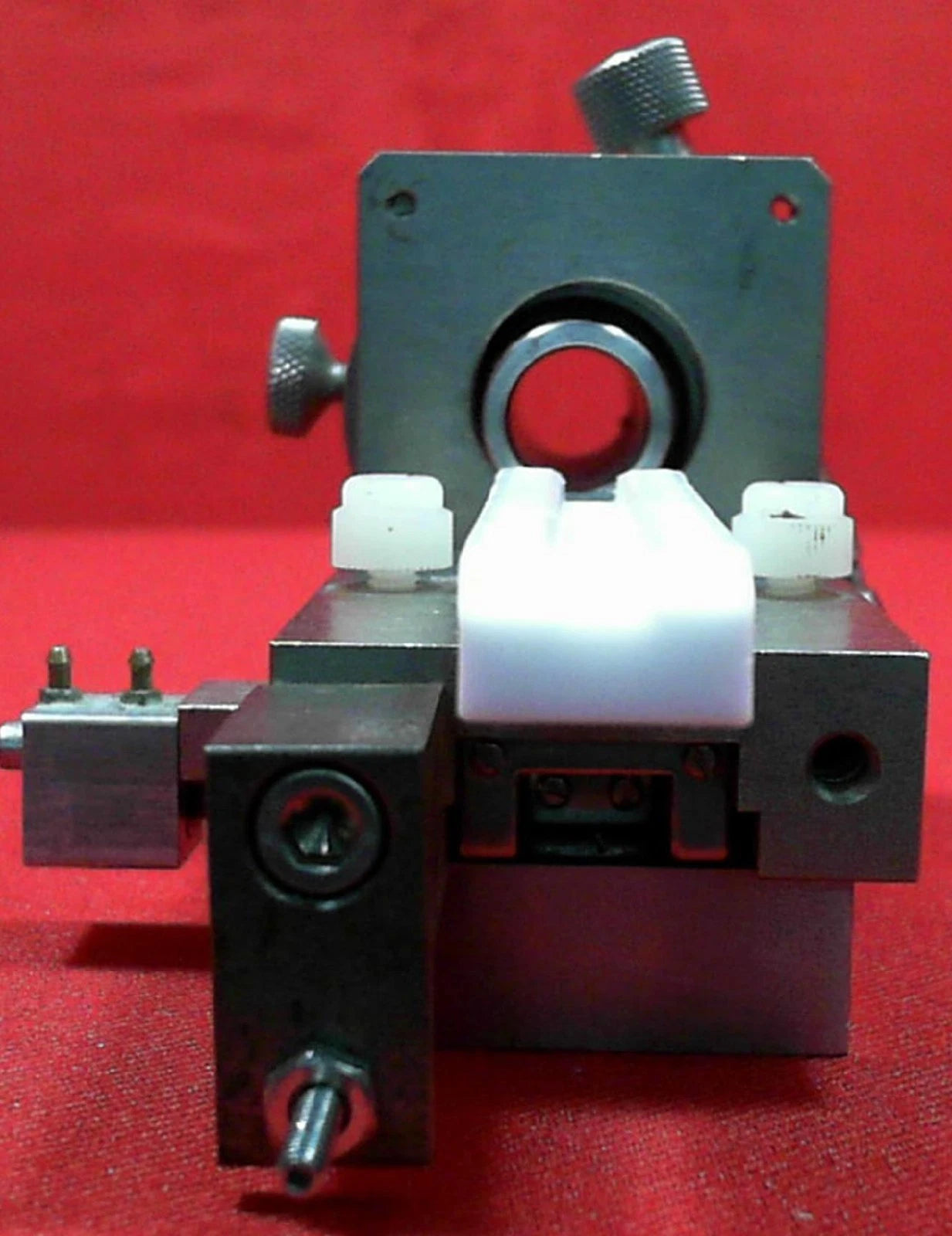 Newport UTR46SA Precision Low-Profile Aperture Rotation Stage