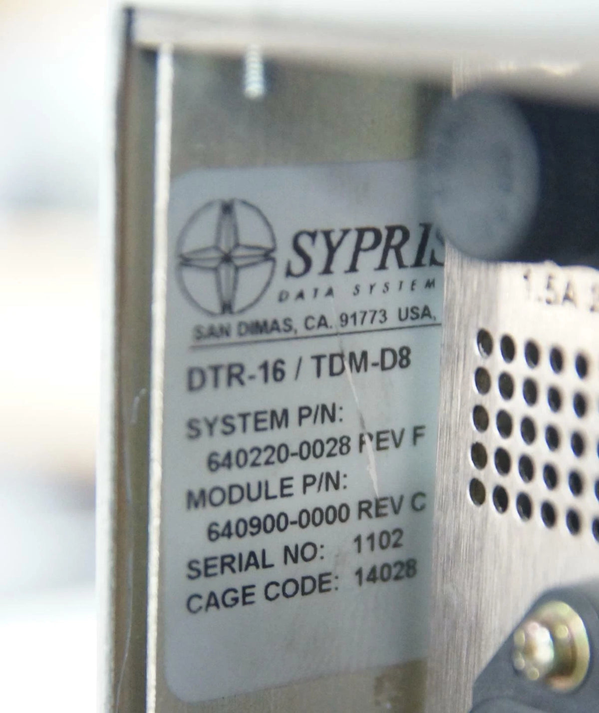 Sypris Data Systems DTR-16 TDM-D8 Datatape Digital Recorder Wideband Multiplexer