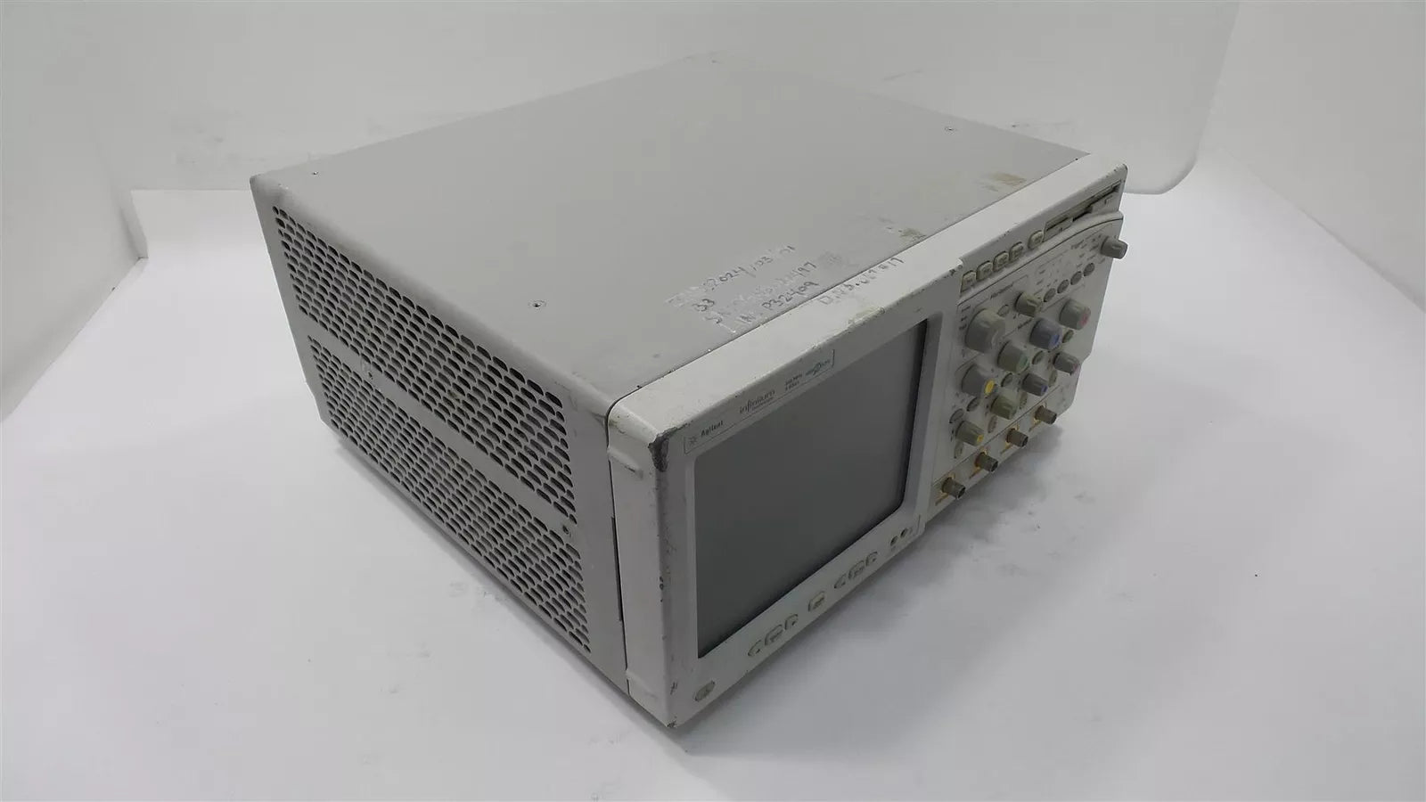 Agilent 54831M Infiniium Oscilloscope 600 MHz 4 GS/s