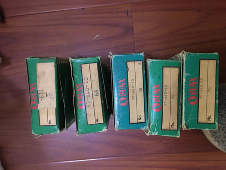 SUNX RT-610-10 High-Performance Photoelectric Sensor