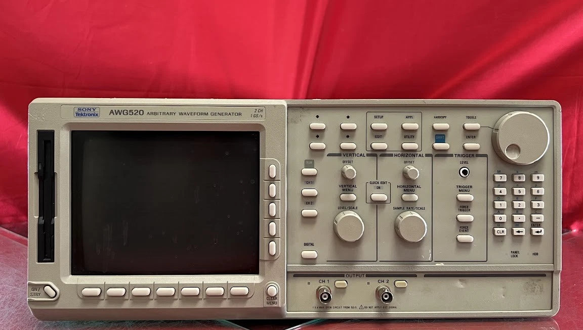 Tektronix AWG520 Arbitrary Waveform Generator, 2-Channel, 1GS/s