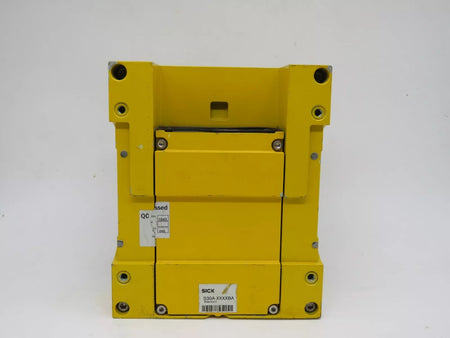 SICK S30A-6011BA Safety Laser Scanner-1023546 S3000 Standard 30-150 MM 24 VDC