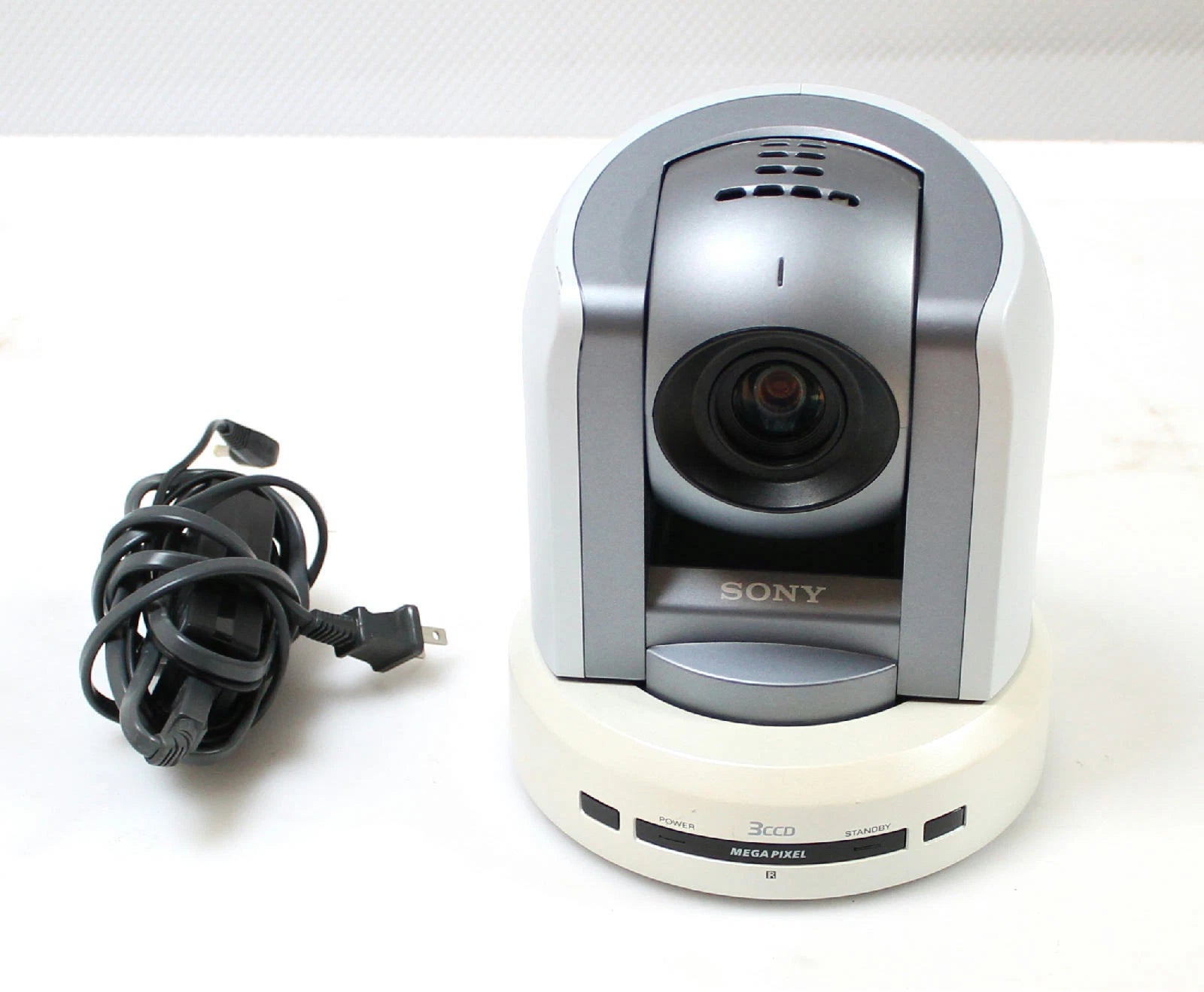 Sony BRC-300 Megapixel Robotic 3CCD PTZ Pan Tilt Zoom Color Video Camera