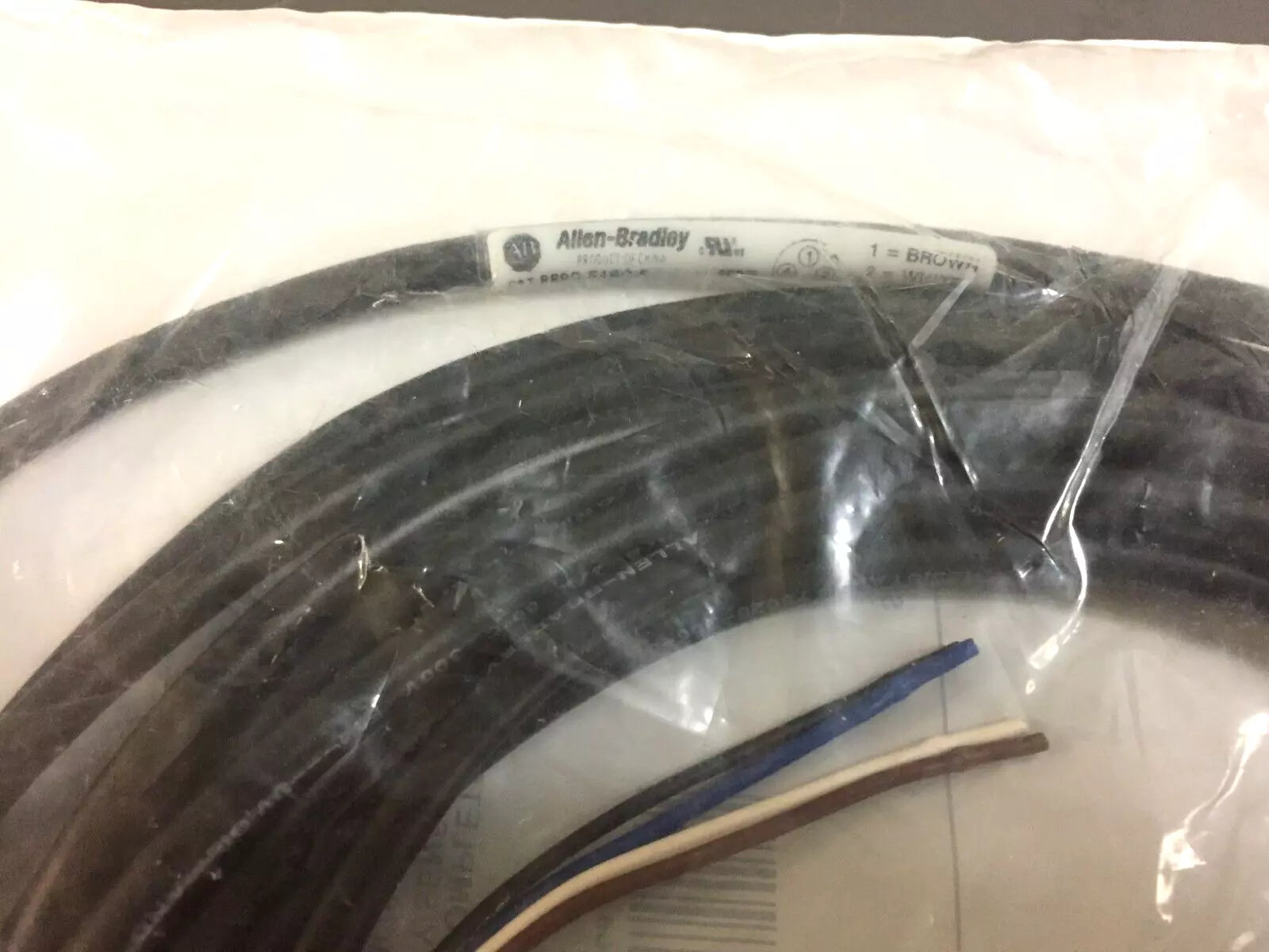 Allen Bradley 889D-F4BC-5 QD Cordset, DC Micro, Straight 5 Meters